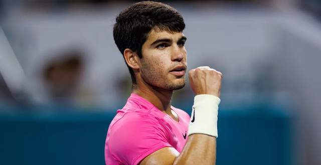 稳定且具有 稳定且具有